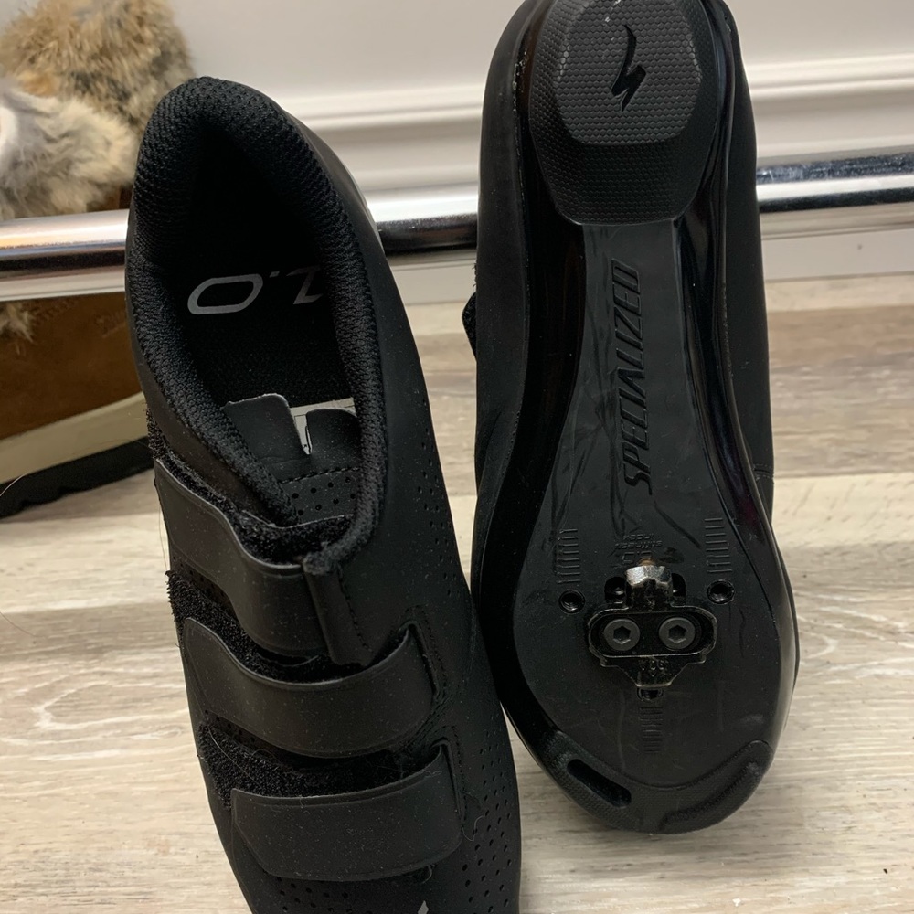 BRAND NEW - Specialized Spin Shoes